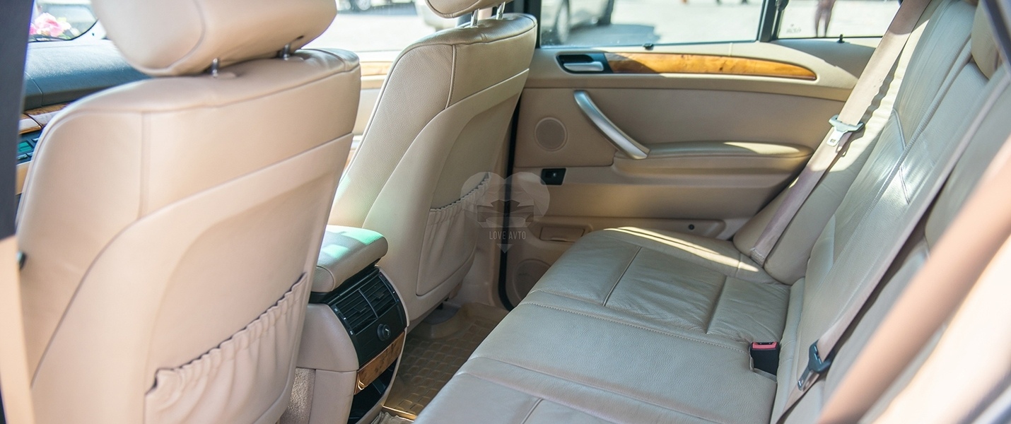 BMW 7 [F01]